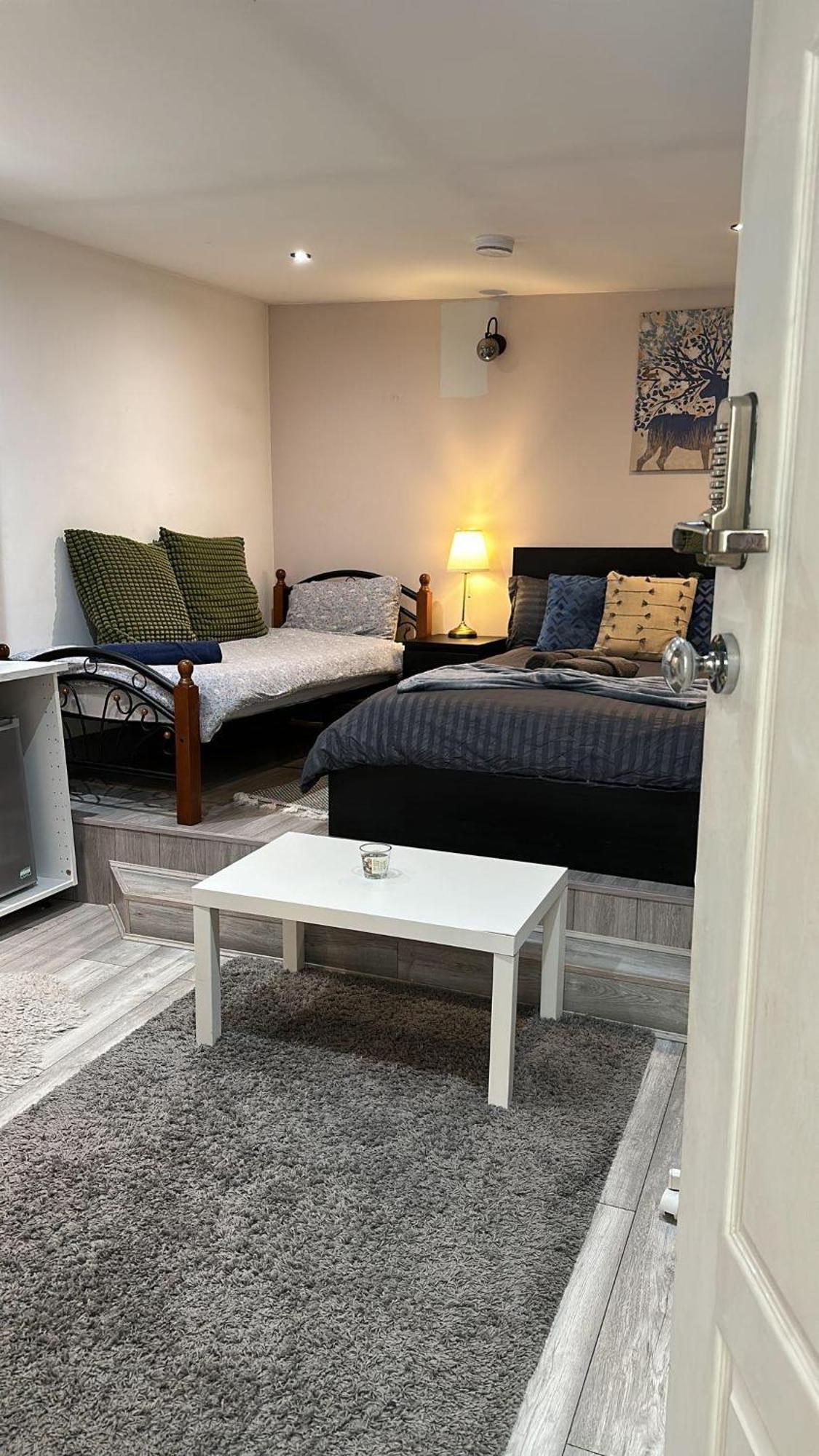 Acton High Street Apartment London Luaran gambar